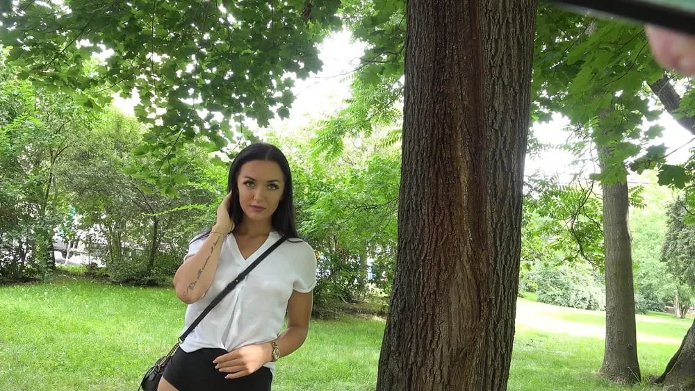 German scout - model pawg payudara kecil zuzu dijemput dan dikocok kasar — foto 29